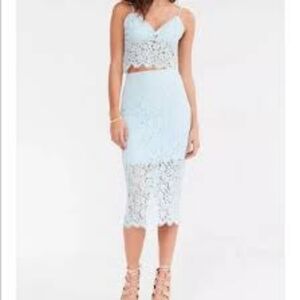 Bardot White Lace Sienna Skirt And Top Set Both Size 4/US Xs In Great Condotion